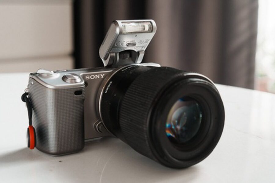 Trải Nghiệm Chụp Ảnh Với Máy NEX-5: Lựa Chọn Tuyệt Vời Cho Những Cuộc Đi Chill