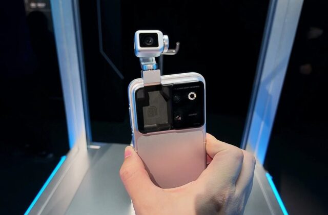 Khám Phá Chi Phí Sản Xuất Camera Gimbal Đặc Biệt Của Robot Phone