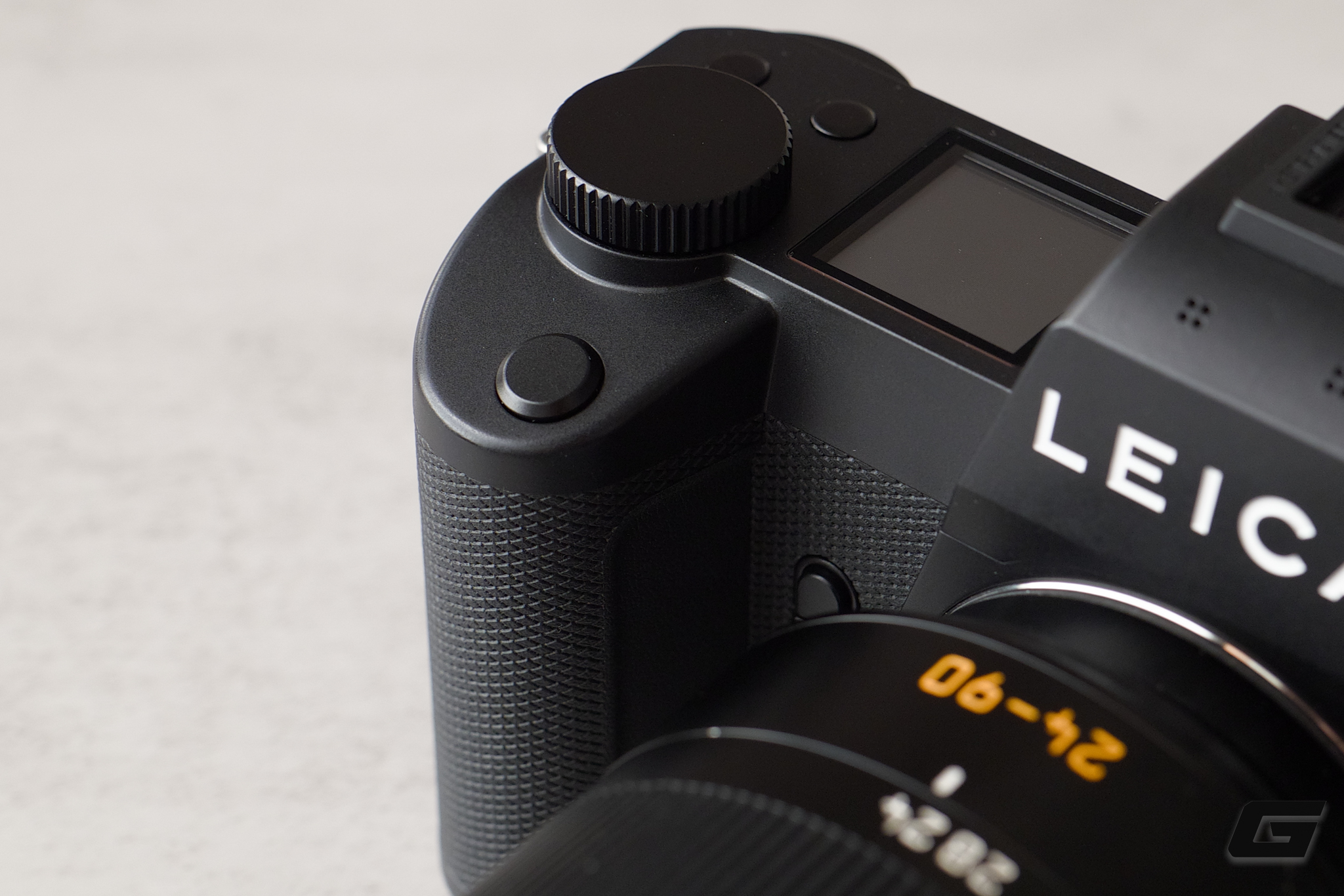 bf01916-17832692637752113768616 Xem Xét Chi Tiết Leica SL3-P: Máy Ảnh Mirrorless Với Nhiều Tính Năng Đáng Kể - Ảnh 7.
