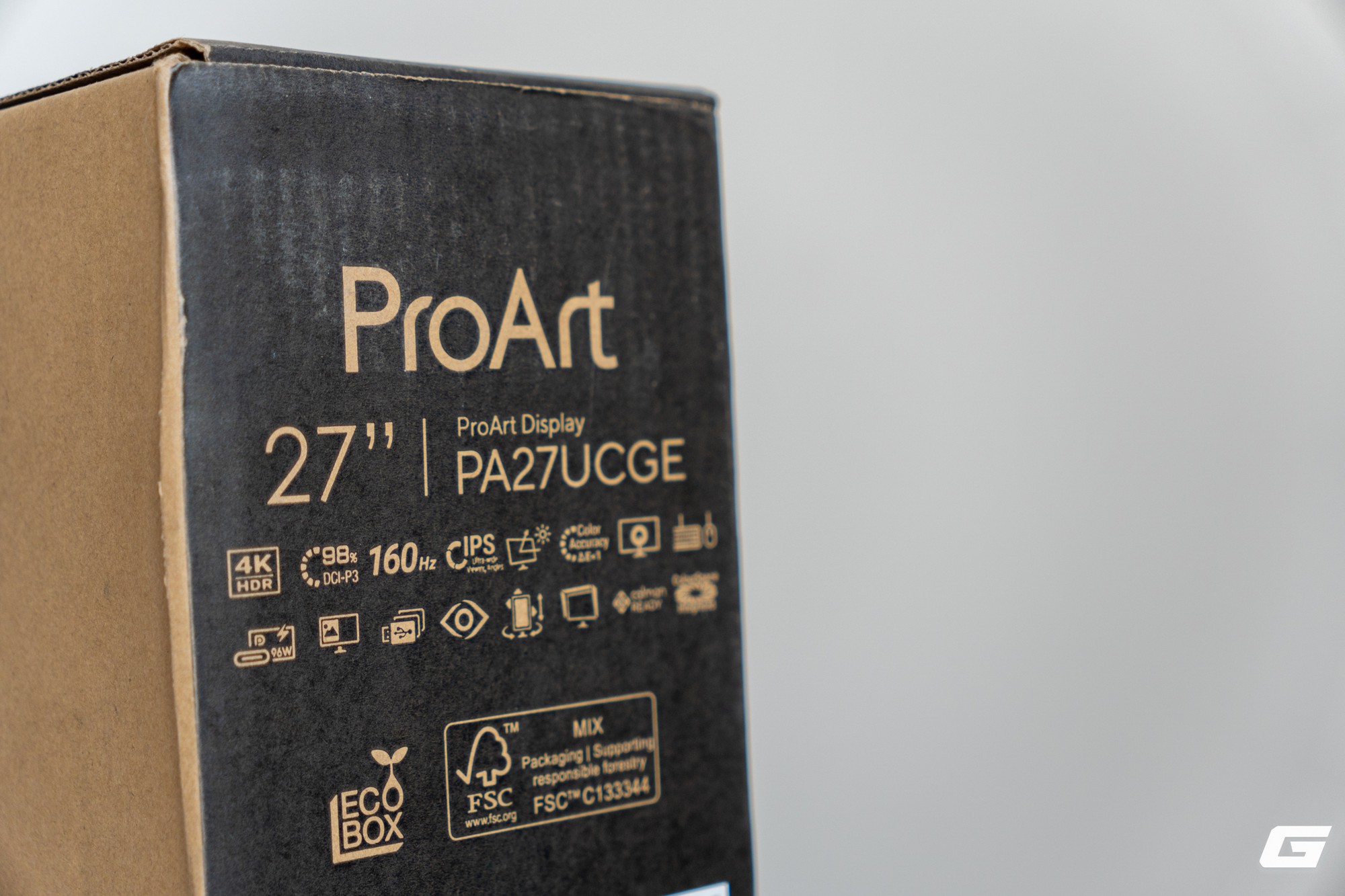 Màn hình ASUS ProArt PA27UCGE Màn hình ASUS ProArt PA27UCGE với độ phân giải 4K và tần số quét 160Hz