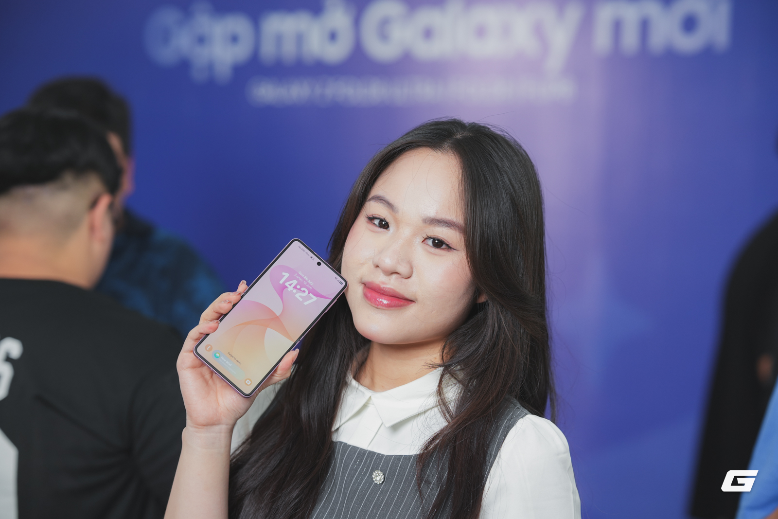 Khám phá Galaxy Z8 mới - Ảnh 8.