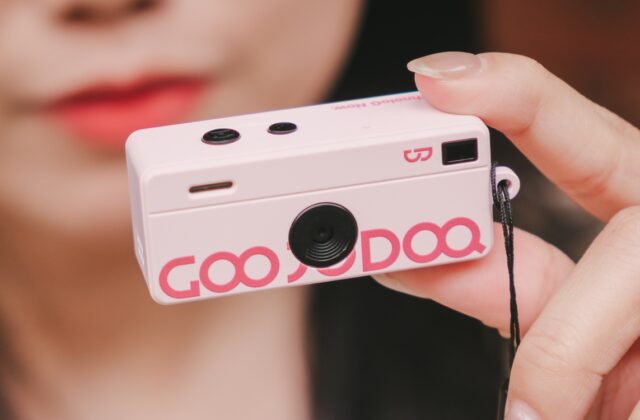 Máy Ảnh Mini GOOJODOQ: Sự Lựa Chọn Khác Biệt Của Gen Z