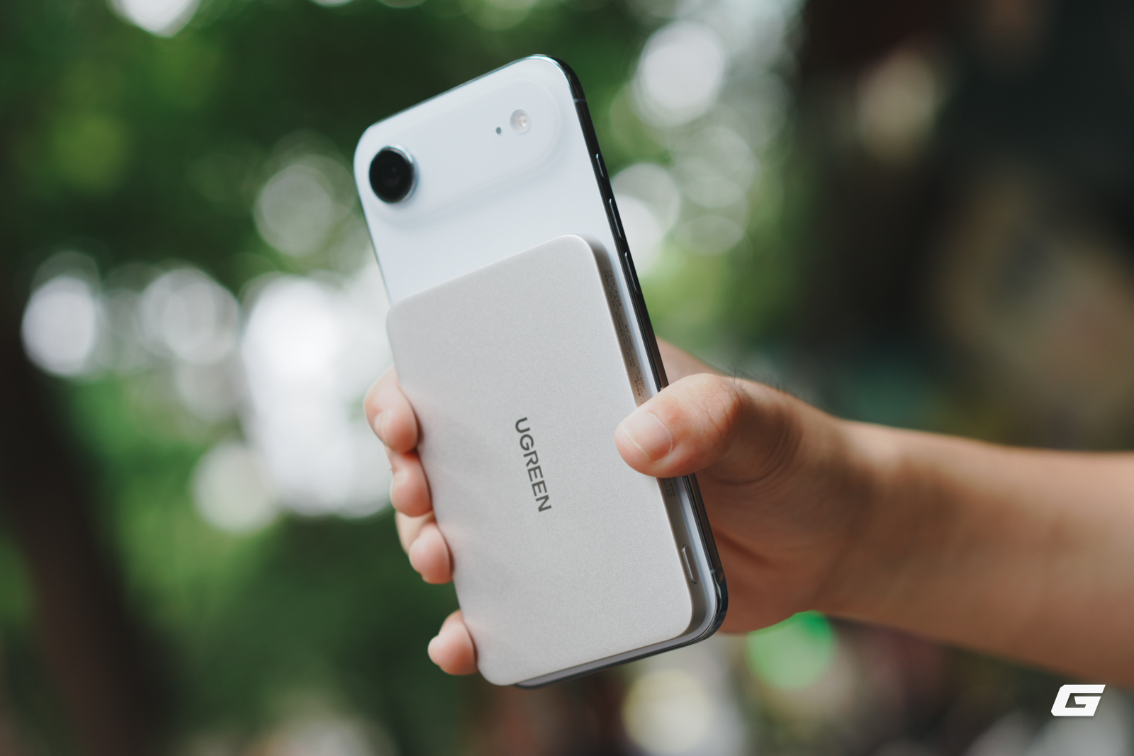 genk-ugreen-5000mah-magflow-air-12-17861862771291684043882 UGREEN Ultra-Slim: Pin dự phòng siêu mỏng với thiết kế đẹp và khả năng sạc nhanh cho iPhone