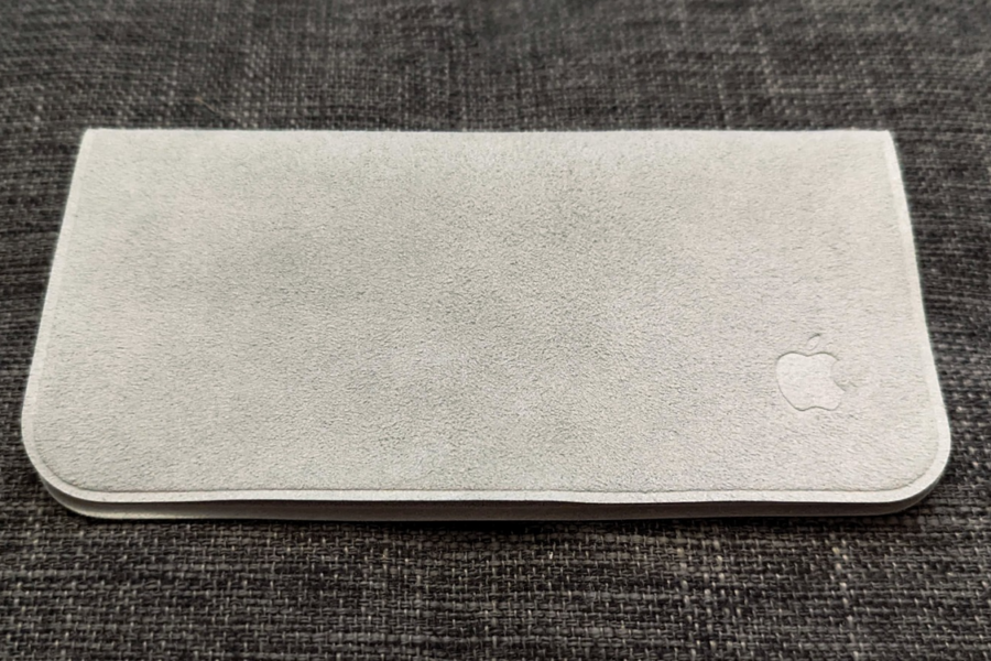 Apple Giảm Giá Khăn Lau Màn Hình, Tạo Điểm Nhấn Giữa Làn Sóng Tăng Giá