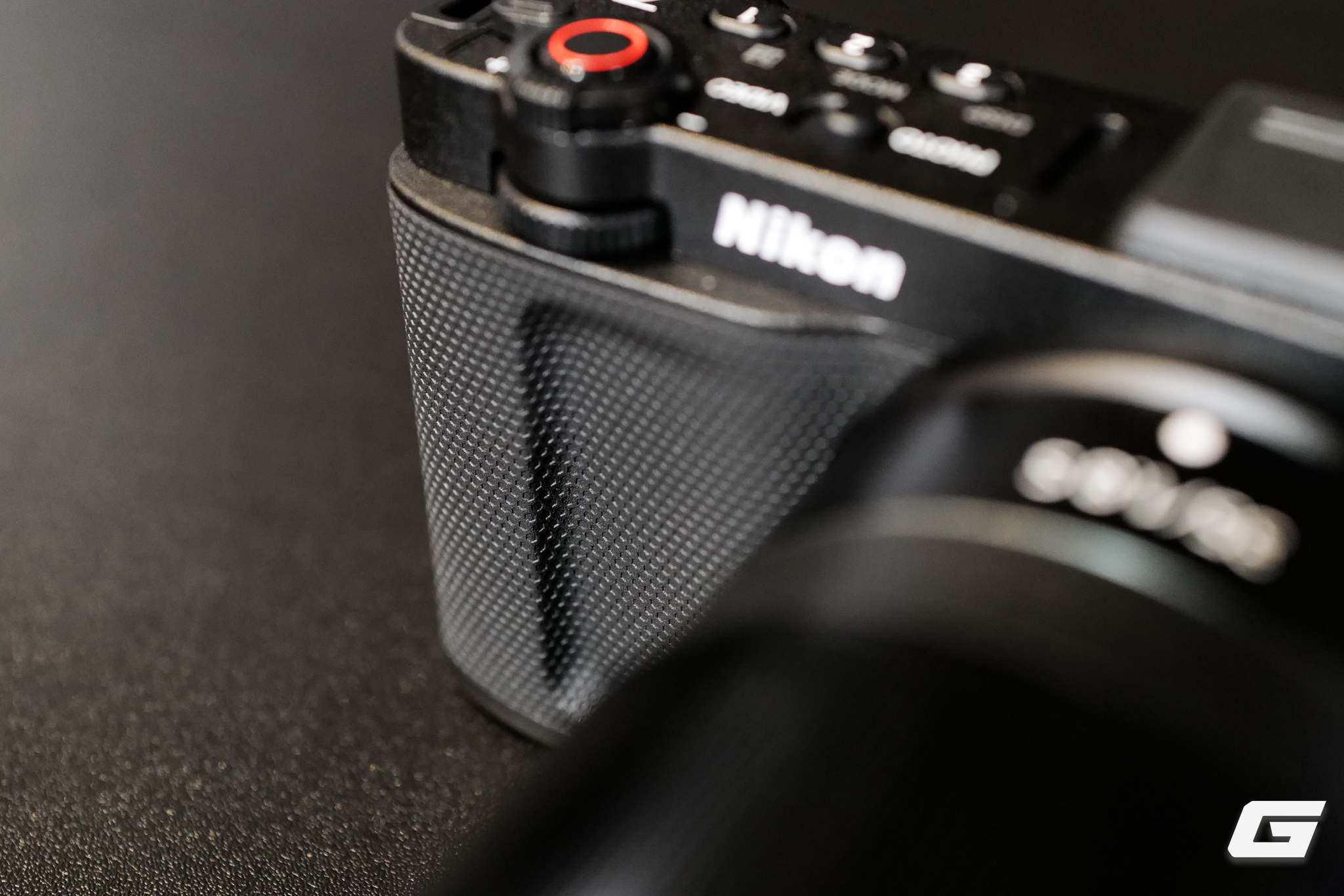 Nikon ZR: Cinema Camera đầy ấn tượng Nikon ZR: Cinema Camera đầy ấn tượng