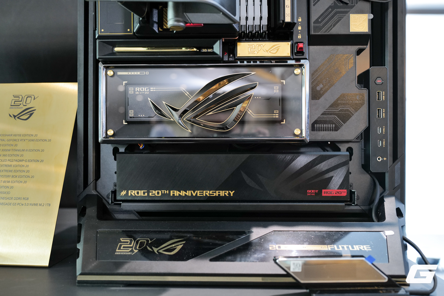 ASUS Giới Thiệu Bộ Linh Kiện Kỷ Niệm 20 Năm