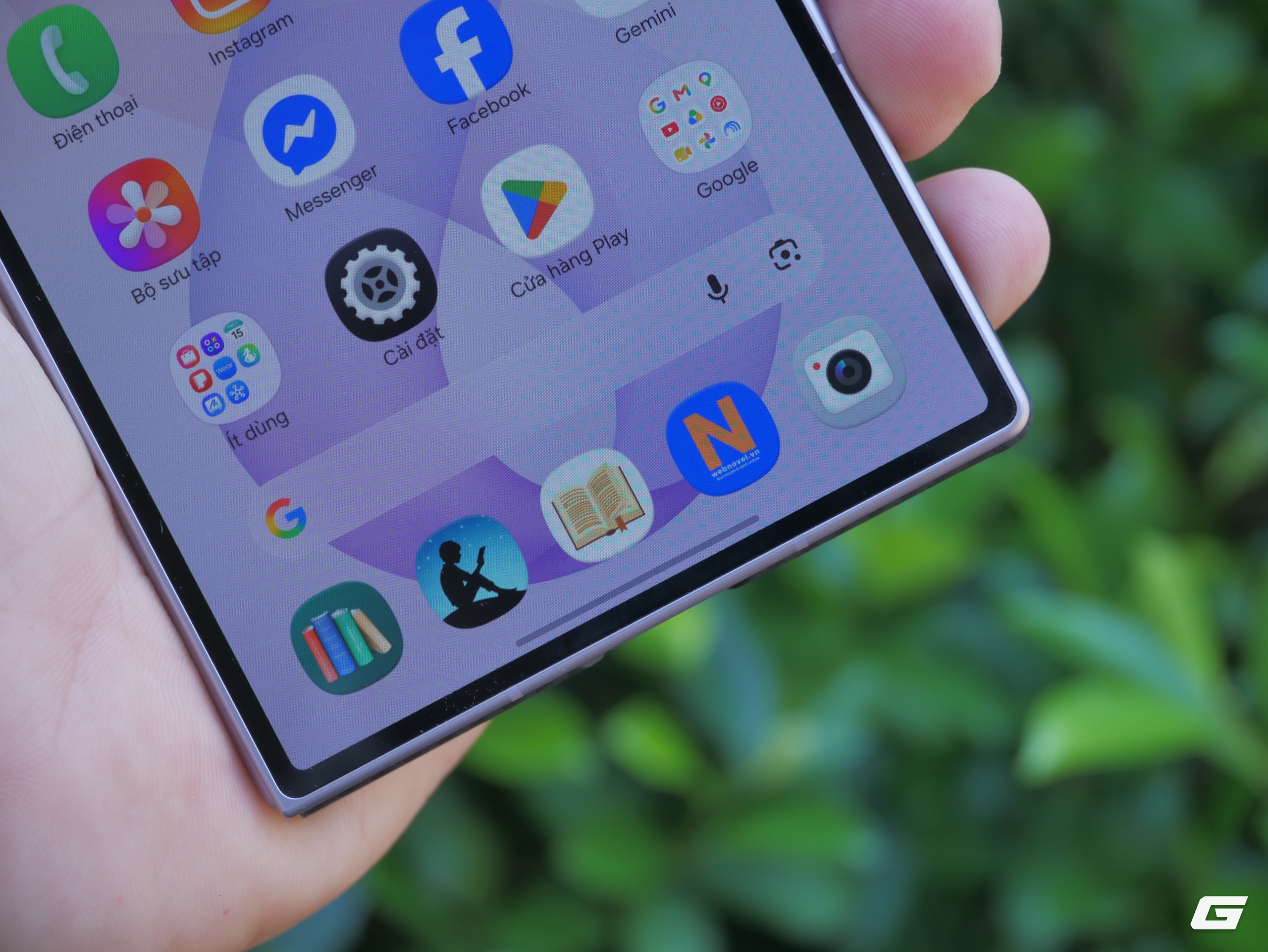 Trải nghiệm đọc sách với Galaxy Z Fold8