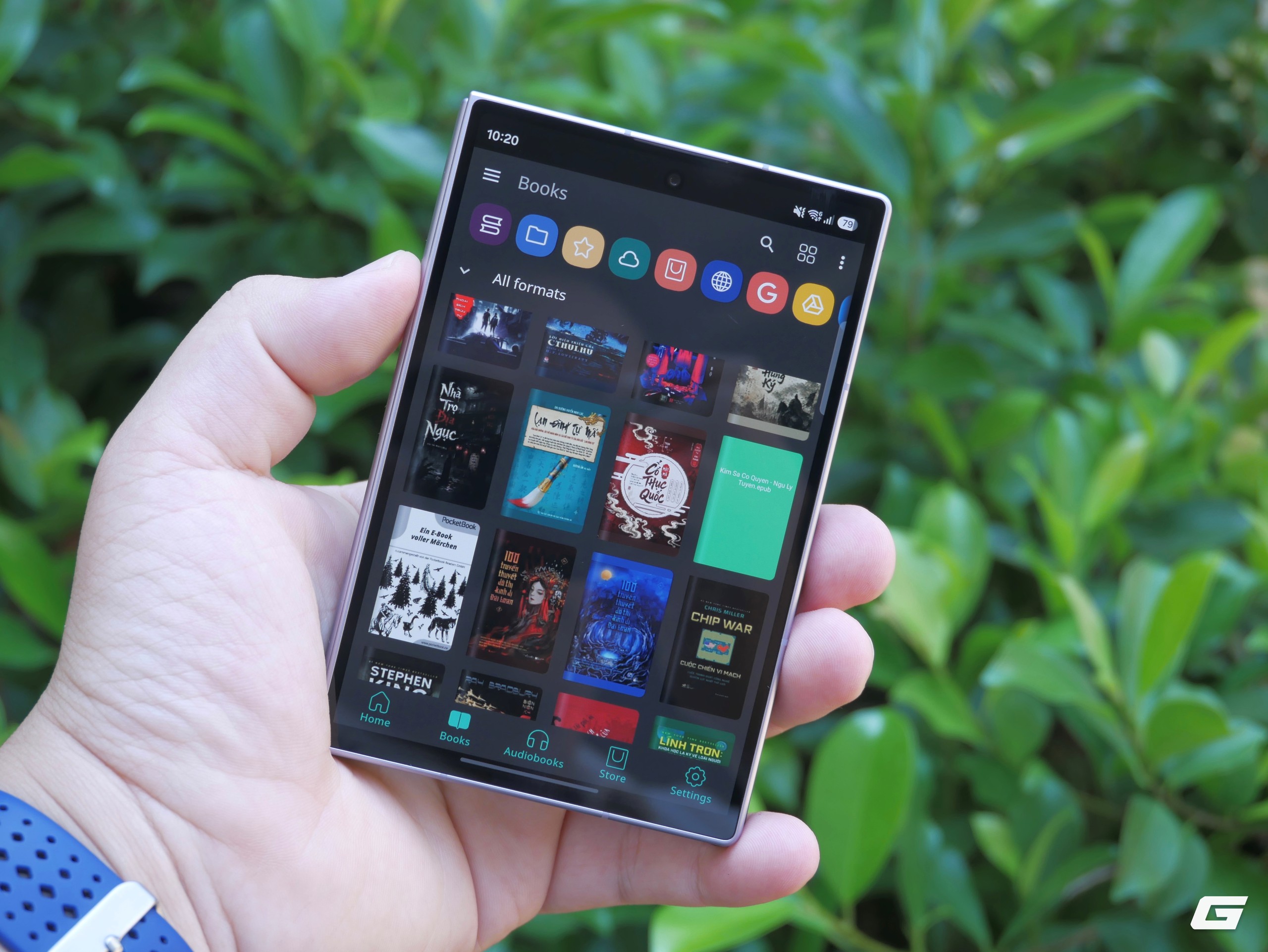 Trải nghiệm đọc sách trên Galaxy Z Fold8