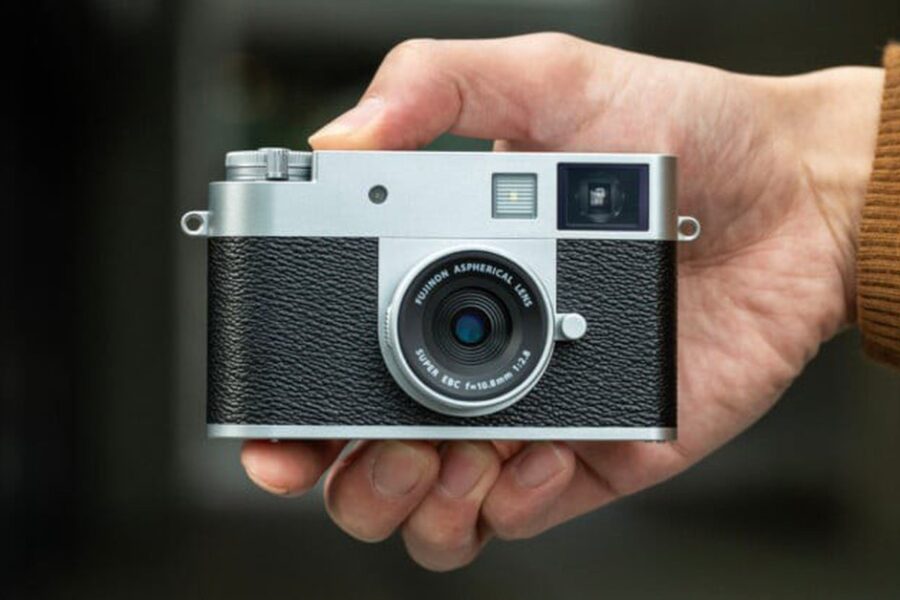 Fujifilm X half: Chiếc Máy Ảnh Compact Hoài Cổ Đáng Chú Ý