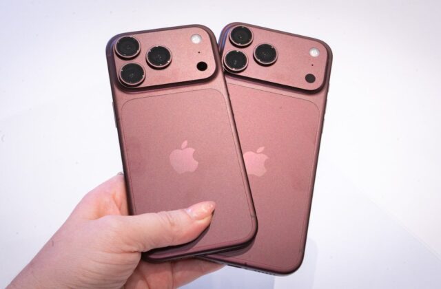 Trong 24 giờ: Hành vi đặt cọc iPhone 18 Pro/Max và Ảnh hưởng tới nguồn cung Việt Nam