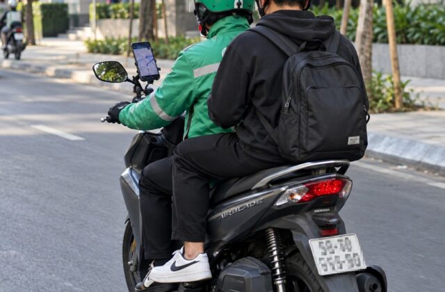 Vì sao chế độ Vệ tinh trên Google Maps làm hao pin — khi bật, khi tắt và cách xử lý