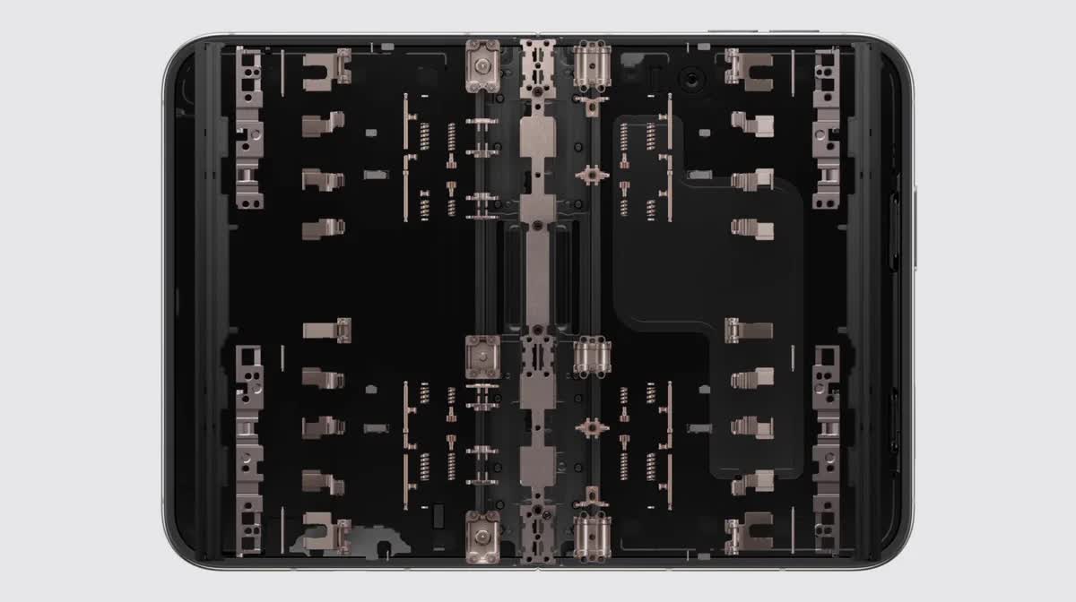 hryzlcnbyaamrao iPhone Duo và 13 thứ lần đầu xuất hiện trên một chiếc iPhone - Ảnh 6.