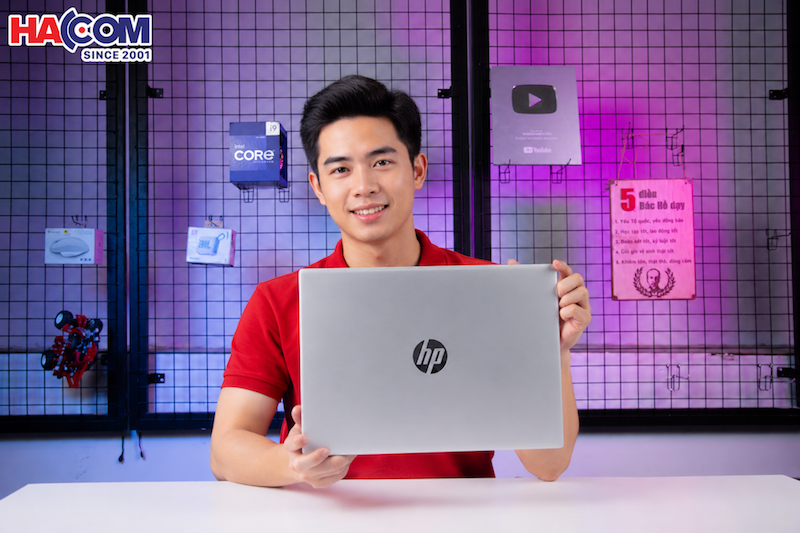 Laptop cho sinh viên IT: chọn thiết bị thông minh để dùng đủ 4 năm